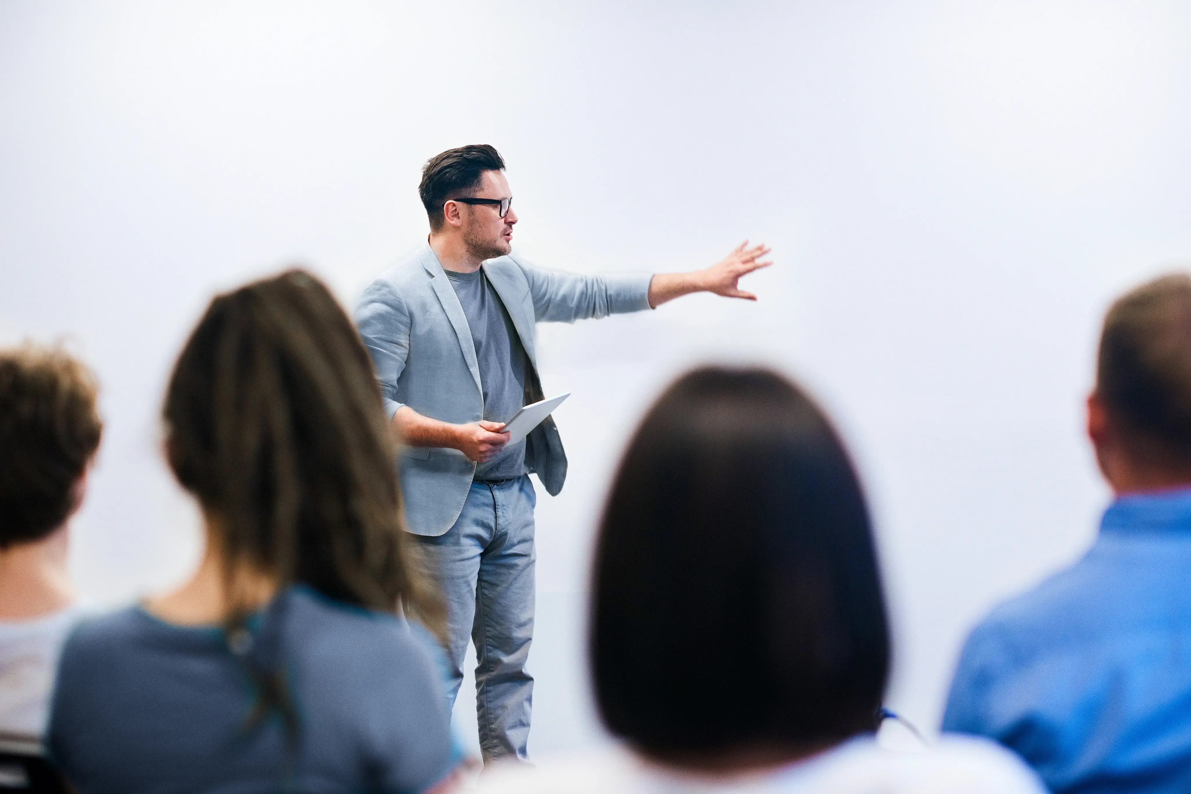 3 interviewing tips that can help you find the right candidate